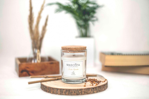 MASCOTA Amber Bamboo Tea świeca sojowa neutralizująca zapach zwierząt MASCOTA Amber Bamboo Tea świeca sojowa neutralizująca zapach zwierząt